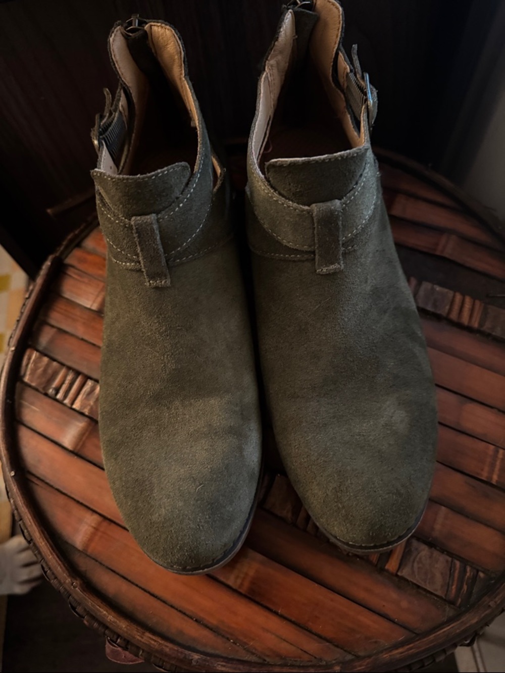 Skechers Sepia Women's Olive Suede Short Buckled Strap Ankle Booties Size 7